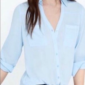 3/$18 Express convertible sleeve blouse Medium